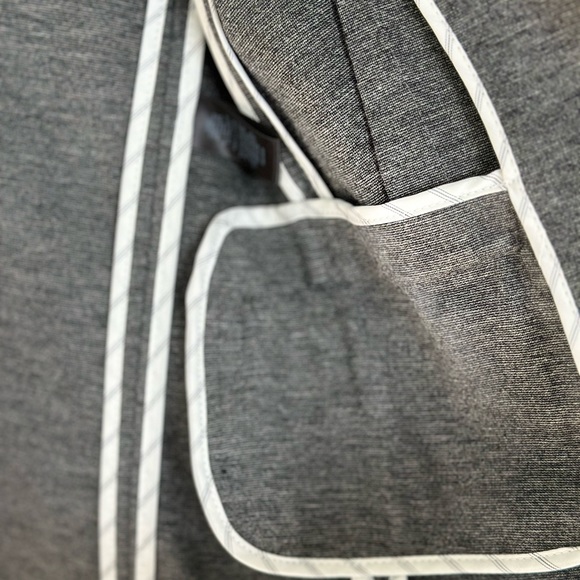 Express Blazer - Picture 4 of 5